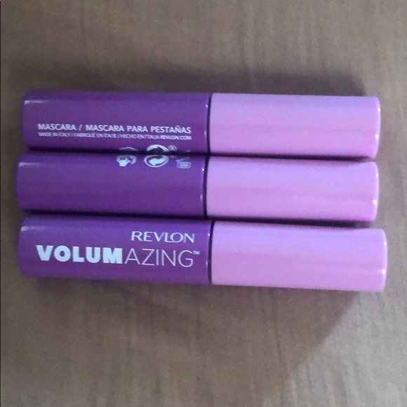 Revlon Volumazing Mascara - Picture 1 of 1